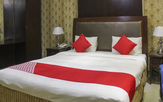 Clifton International Hotel