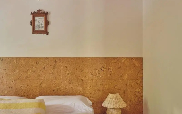 Halse Lodge – Guest Rooms – Noosa Heads