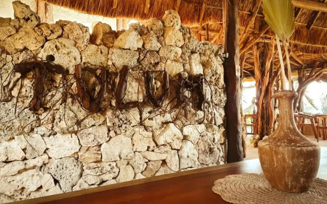 Cabañas Playa Condesa Tulum