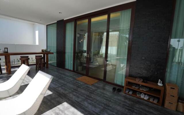 RoomQuest HideAway Hua Hin