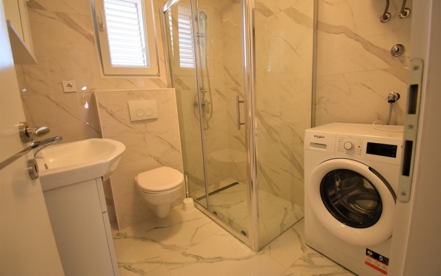 Holiday house Branka - 80 m from beach: Vir, Zadar riviera