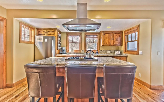 Abode on Nakoma Home