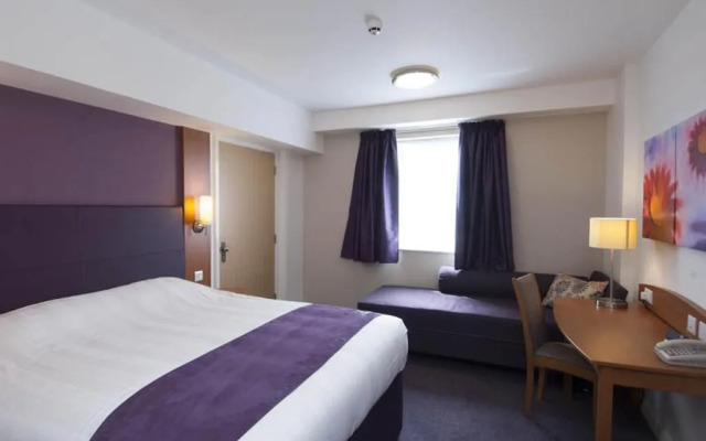 Premier Inn Edinburgh Leith Waterfront