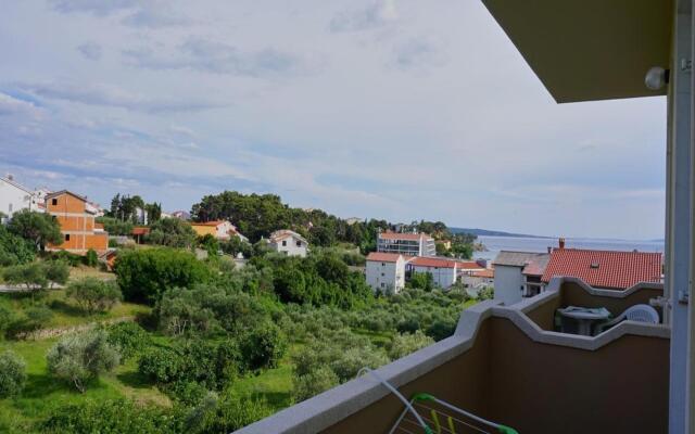 Tatjana - 300 m from beach - A1(2+2)
