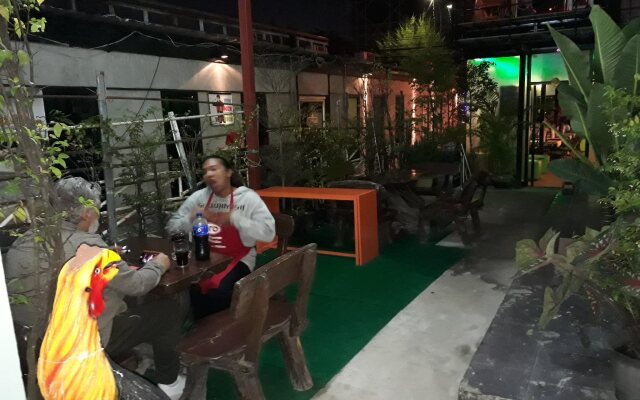 CV25 Guesthouse