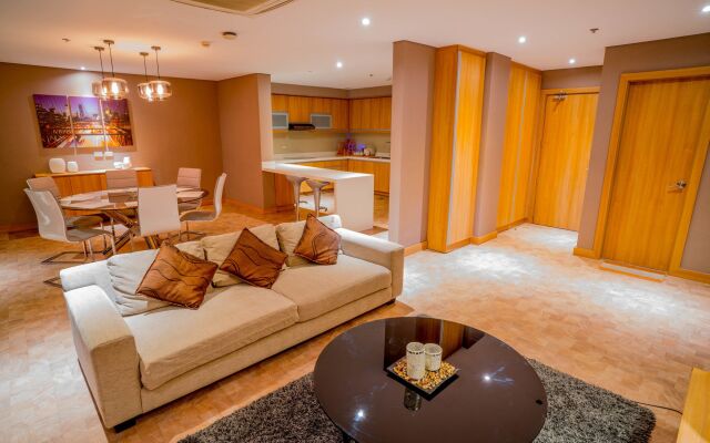 Madison 101 Hotel & Tower