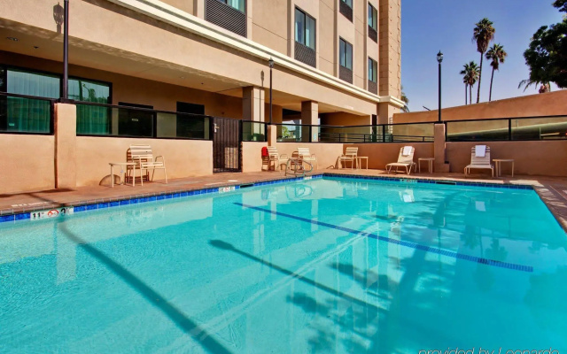 Holiday Inn Express Los Angeles Airport by IHG