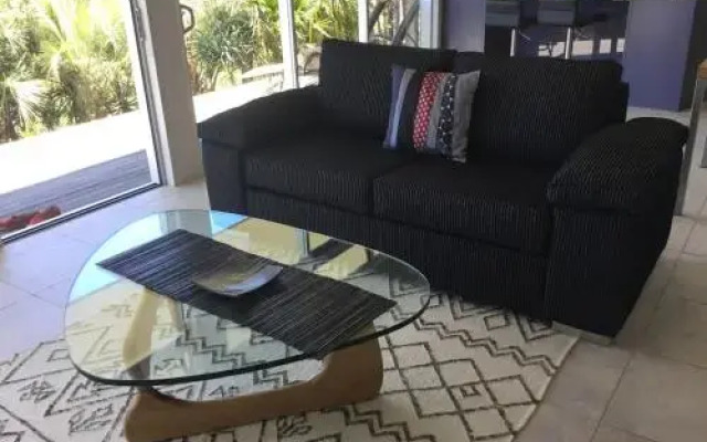 Nikau Apartments Waiheke Island