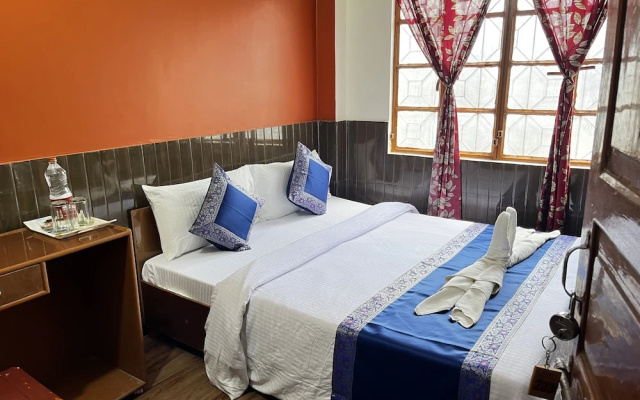 Family Guest House