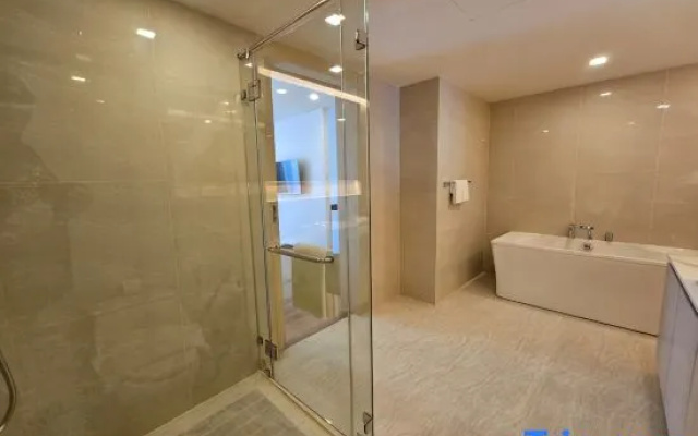 Luxury Duplex (60 sq m) in  ,500m to Rawai beach.