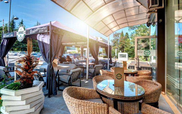 Avenue Apart Hotel