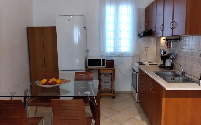 Comfy Alykes Apartment, Volos