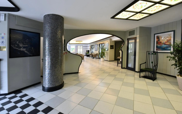 Hotel Sud Est