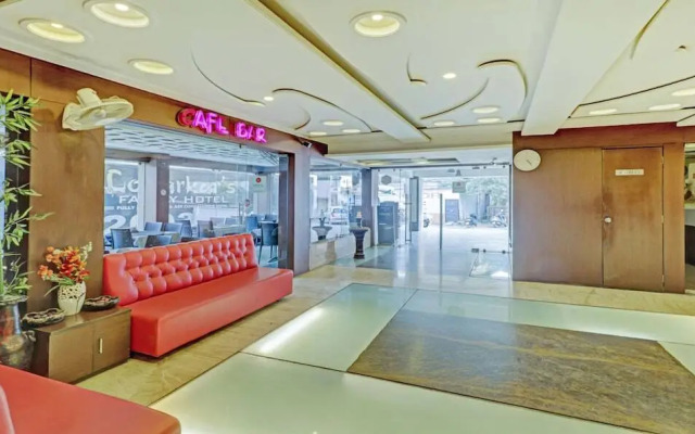 Treebo Trend Loharkar's Family Hotel