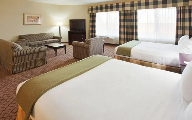 Holiday Inn Express Lodi