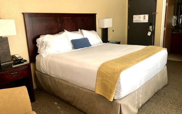 Dry Creek Inn MOD Collection by Sonesta