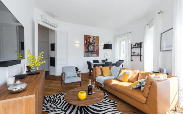 L'ICONIC AP4272 By Riviera Holiday Homes