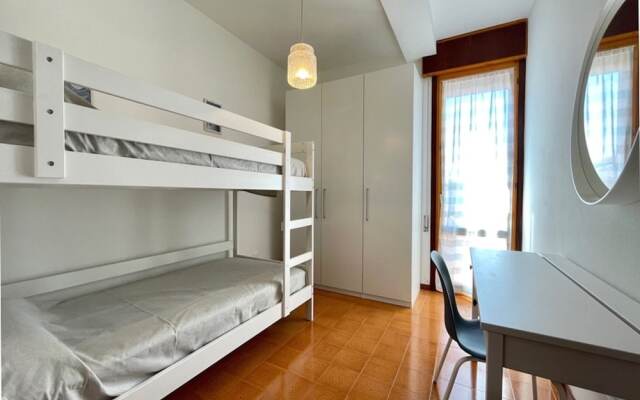 Luxury Apartment in Great Location - Beahost