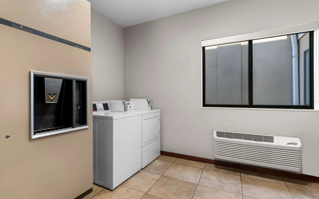 Best Western University Inn