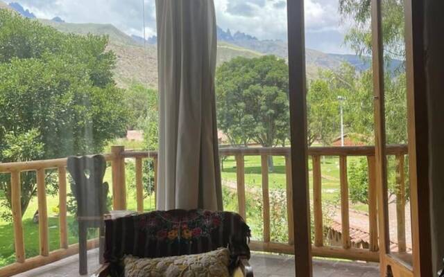 Inviting 10-bed Villa in Urubamba, Cusco, Peru