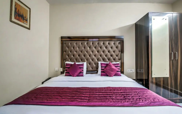 OYO 2807 Hotel Crosswinds Residency