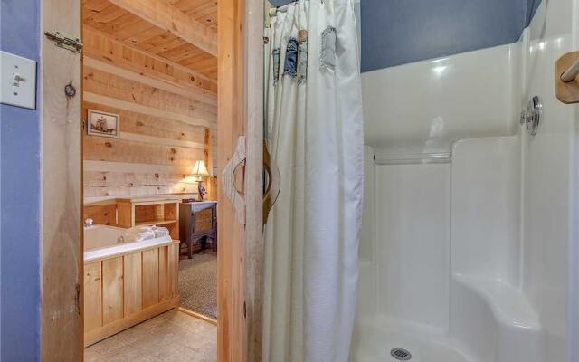 Nestled Inn- One Bedroom Cabin