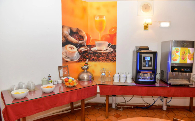 Lagosmar Hotel