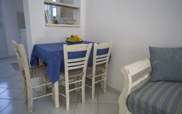 Ianthe Apartments & Villa