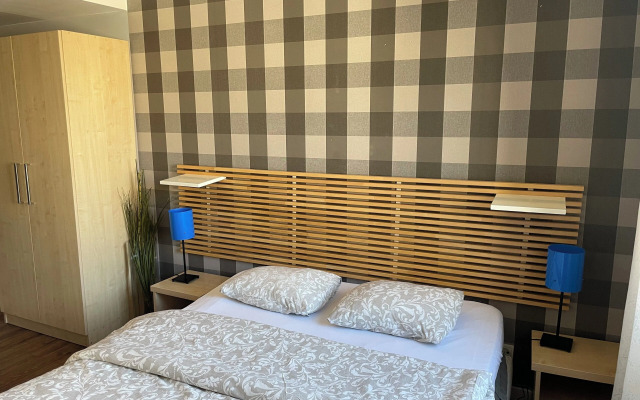 Luxury Apartments Just In Center