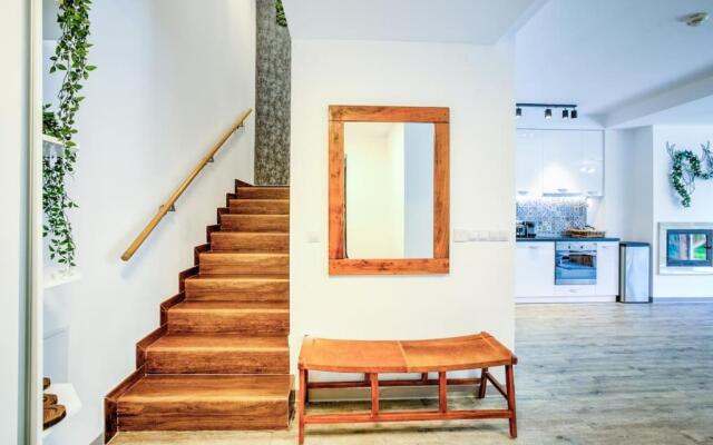 Splendor 3 bedroom flat in Silver Mountain