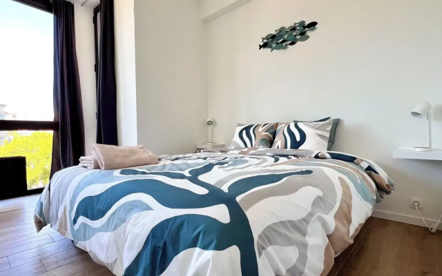 Cozy fully equipped center Liege for 4