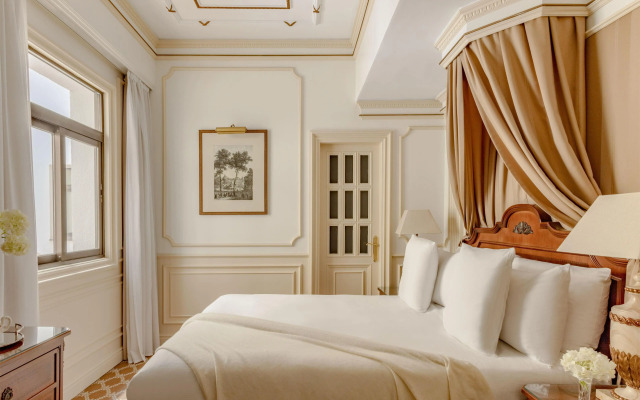 Gran Melia Fenix - The Leading Hotels of the World