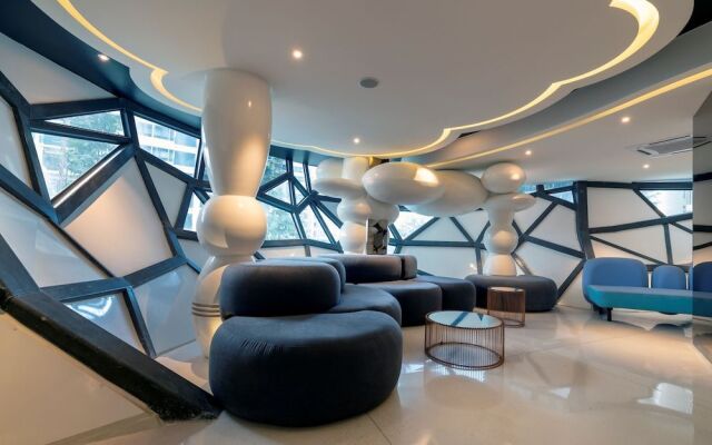 Arte Plus KLCC By DreamScape