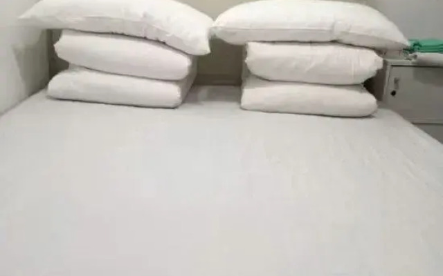 Happy 100 B&B