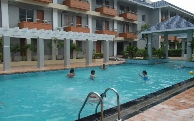 Blue Lily Beach Resort