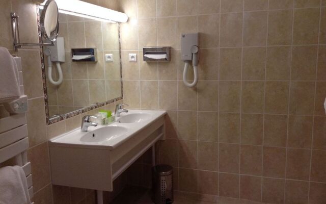 Château Du Bois Guibert