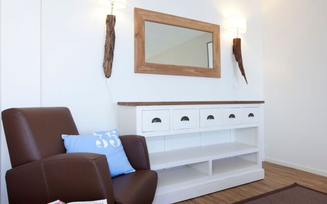 Modern Apartment 500 m From the Centre of Scheveningen