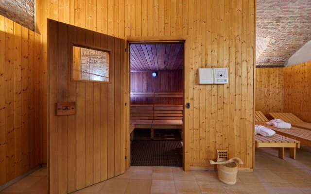 HiLight Suites Hotel