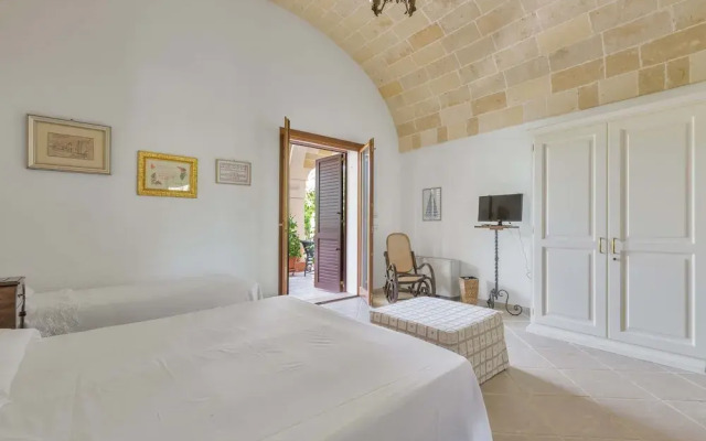 3006 Dimora Donn`anna - Mono 2 by Barbarhouse