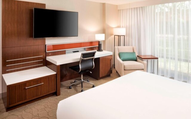 Delta Hotels by Marriott Minneapolis Northeast