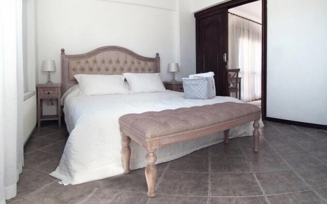 Artemis Selcuk Suites