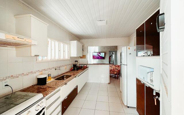 Casa de Praia em Condom. Fechado a 400m da PRAIA