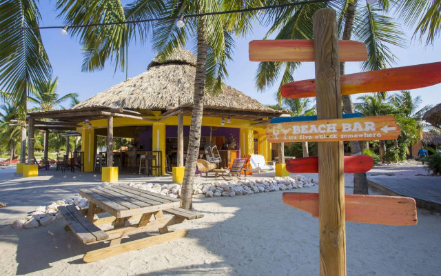 Blue Bay Lodges