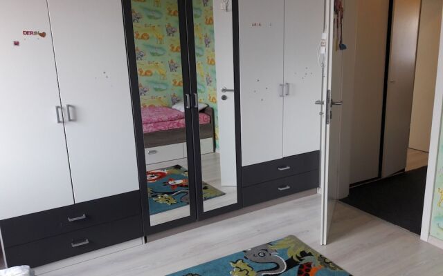 Private Apartment Ossietzkyring
