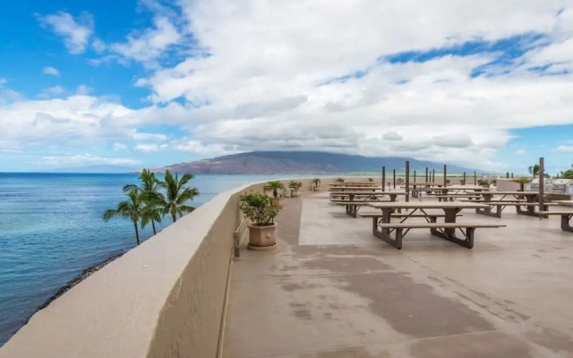 Menehune Shores 227 2 Bedroom Condo