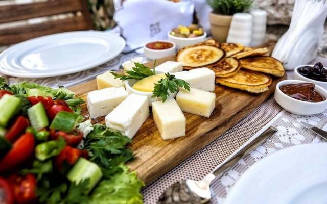 Calia Koyici Alacati