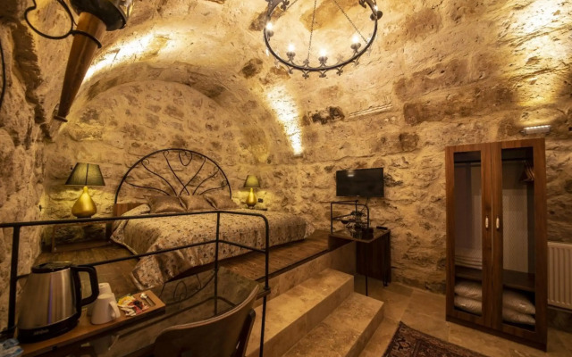 Sunak Cave Hotel