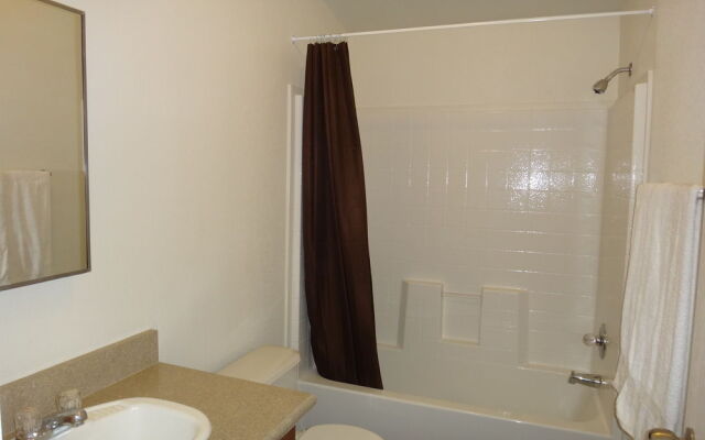 Freedom Acres Resorts - Adults Only