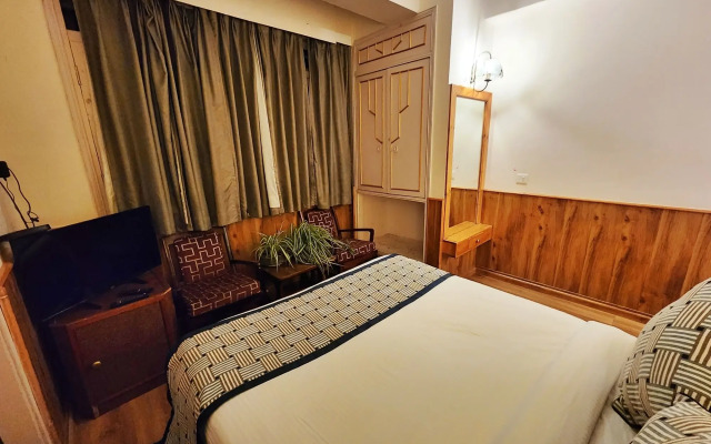 Hotel Pineview Shimla