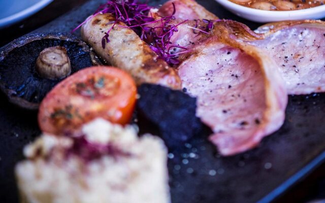 DoubleTree by Hilton Cheltenham-Cotswolds
